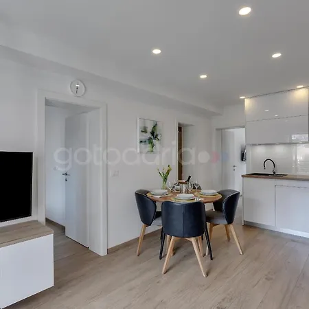 Apartamento Newly Built Luka *